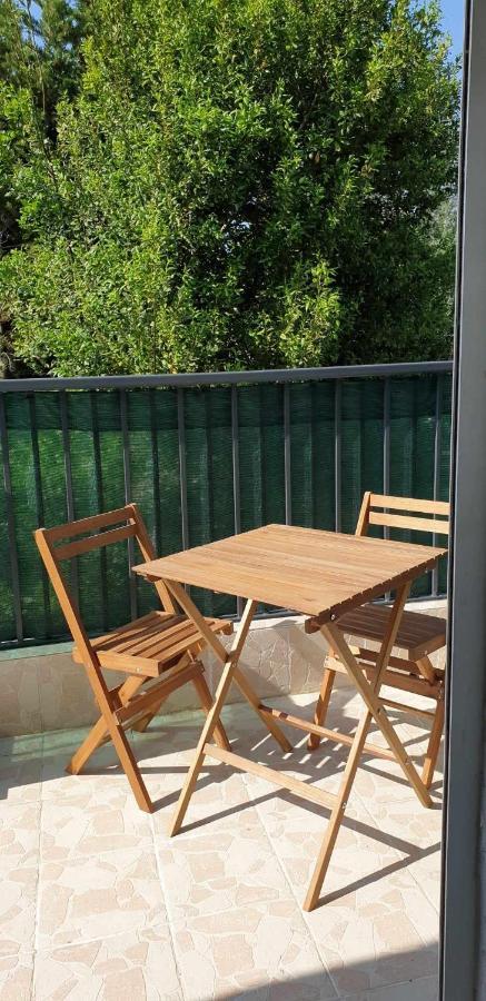 Chez Faby Et Jose Hotel Авиньон Екстериор снимка