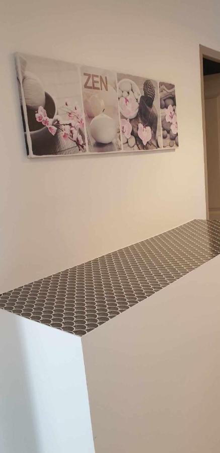 Chez Faby Et Jose Hotel Авиньон Екстериор снимка