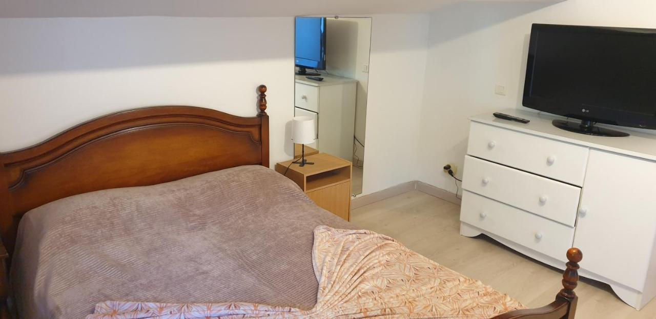 Chez Faby Et Jose Hotel Авиньон Екстериор снимка